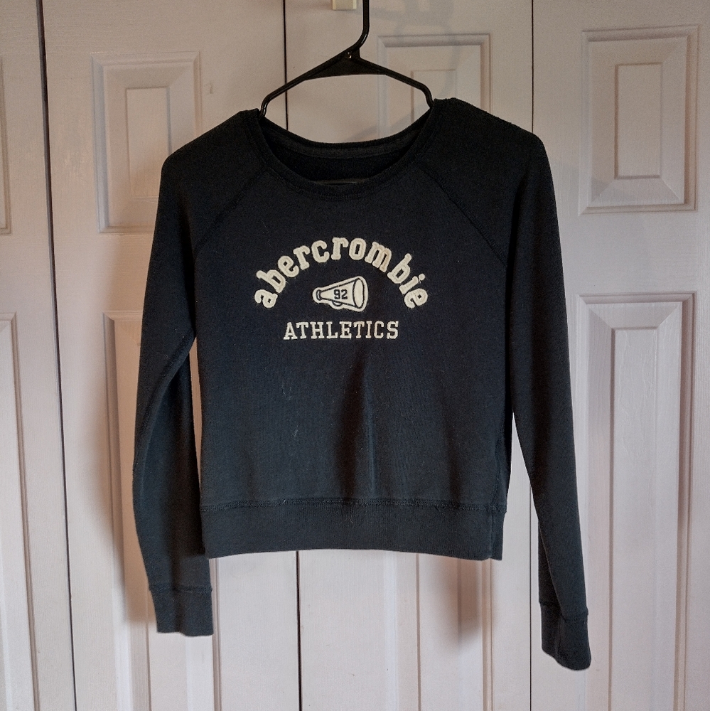 Abercrombie Sweater Kids Large